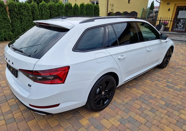 Skoda Superb cena 127900 przebieg: 26000, rok produkcji 2020 z Margonin małe 781